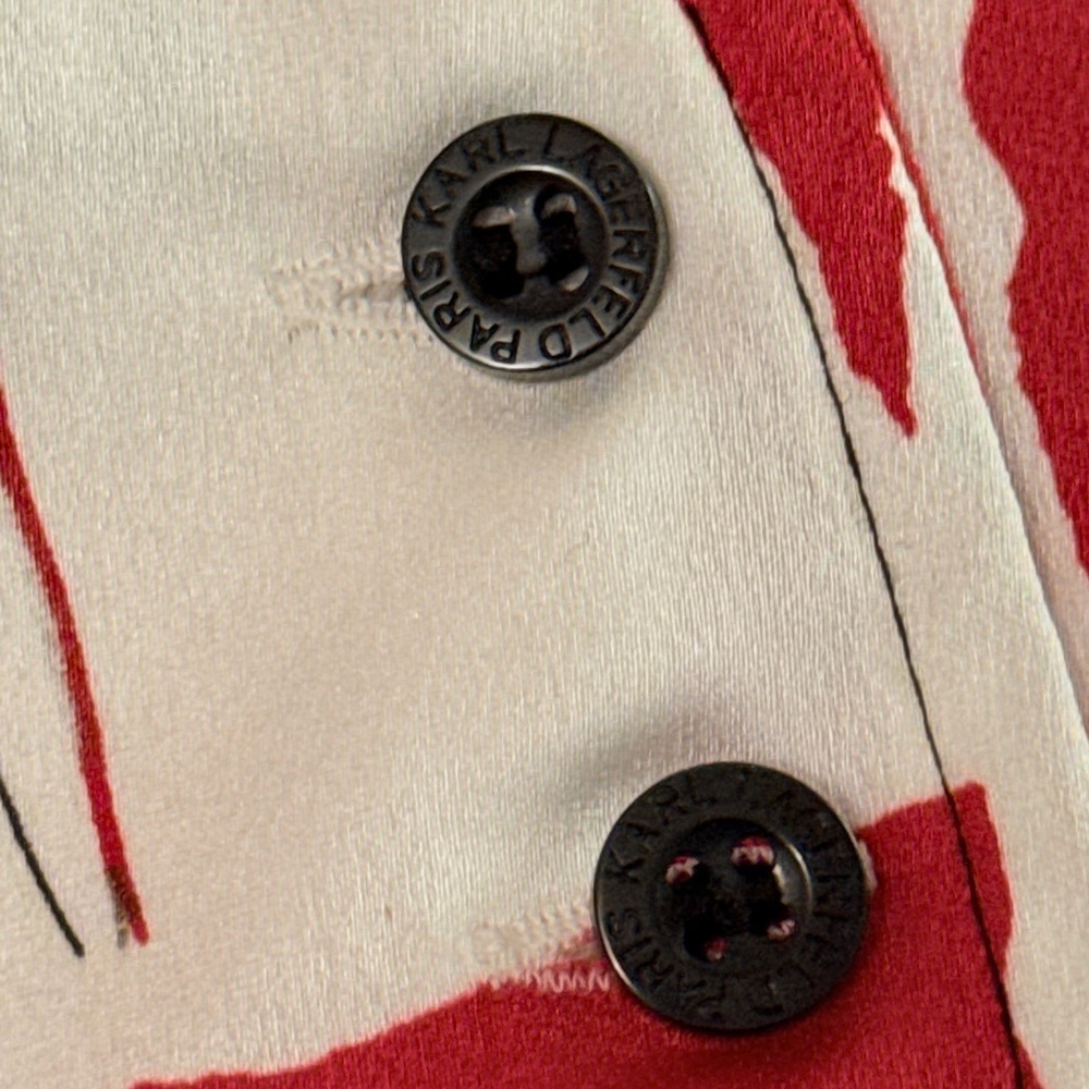 Karl Lagerfeld Paris - Long Sleeve Button Front Red White Logo NWOT Sz XS FG - Picture 6 of 11